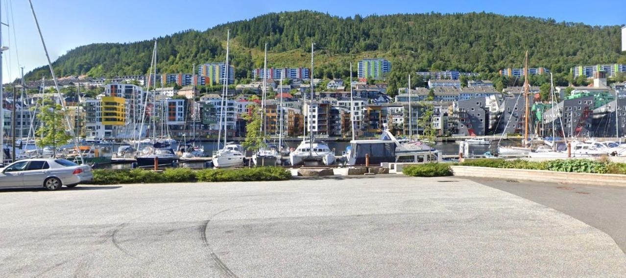 Yacht - Without Shower Hotel Bergen Exterior photo
